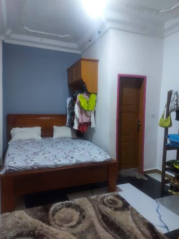 Chambre moderne à louer à douala.