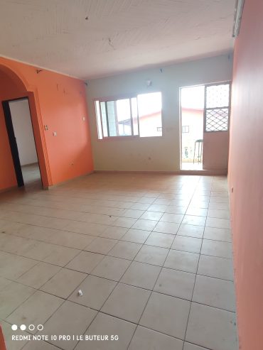 Appartement moderne à louer pk13 – Douala