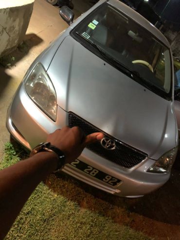 toyota corolla 115 à  vendre à Douala