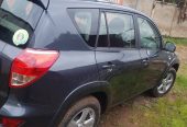 RAV4 2008 Manuelle Diesel à vendre à Yaoundé