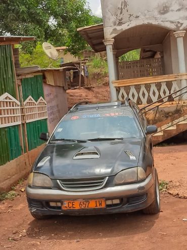 Toyota avensis long châssis – Yaoundé