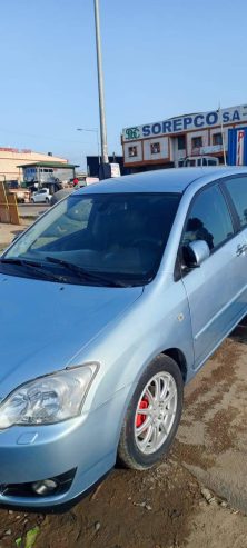 Toyota corolla 115 Année 2006 à vendre à douala.